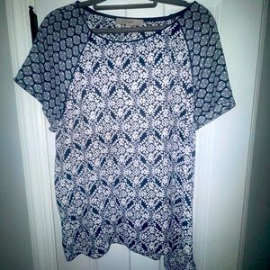 LOFT XL EUC Short Sleeved Blouse, Navy Medallion Print